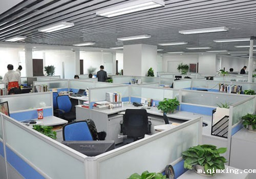 员工办公环境