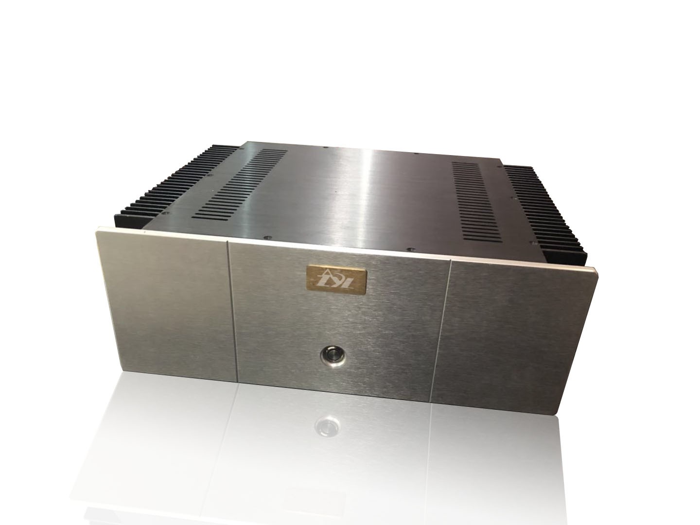 开放式vs封闭式功放铝机箱，哪种更散热？